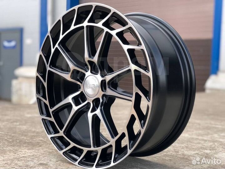 Диски 5*114,3 R18 Race Ready 5641