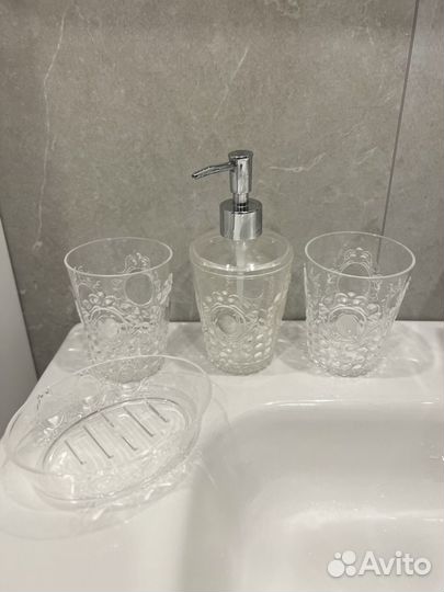 Набор аксессуаров для ванной