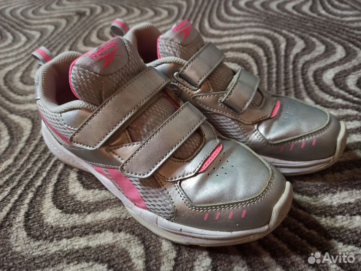 Кроссовки для девочки