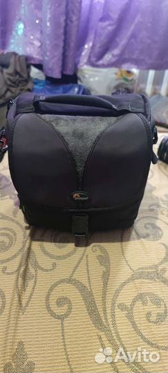 Зеркальный фотоаппарат Nicon 450D