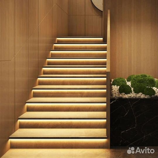 Автоматическая подсветка лестницы