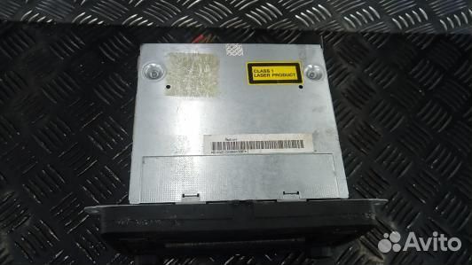 Магнитола volkswagen golf 5 (9DN07I401)