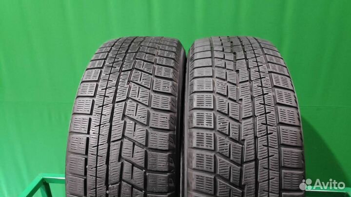 Yokohama Ice Guard IG60 215/55 R17 94Q