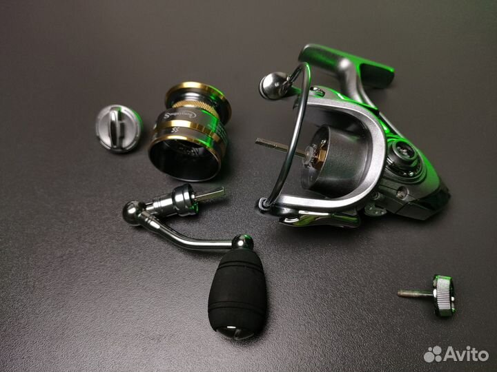 Катушка на спиннинг 1000 лайт и ультралайт, новая