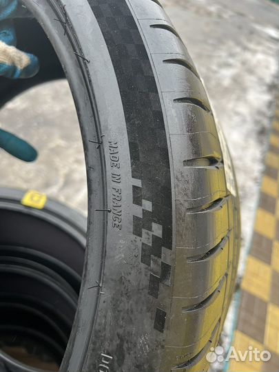 Michelin Pilot Sport 4 S 265/35 R21 и 305/30 R21