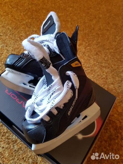 Коньки дет. Одевали раза три