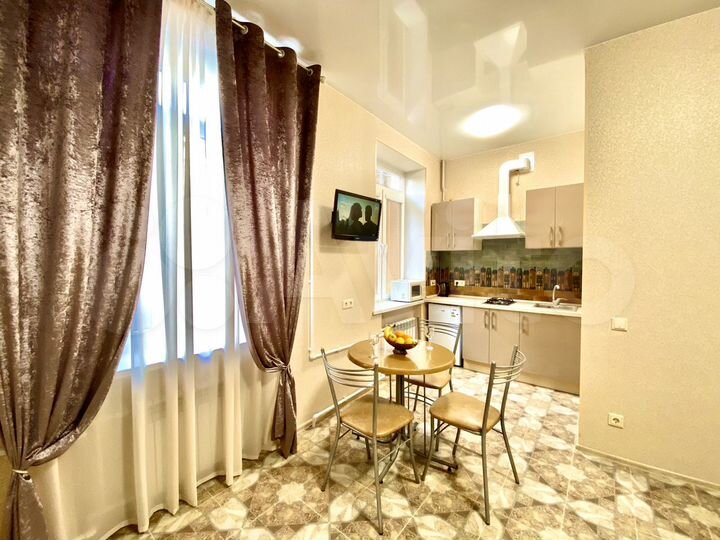 1-к. квартира, 30 м², 1/5 эт.