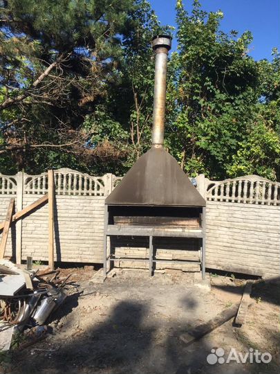 Мангал с крышей бу.Торг