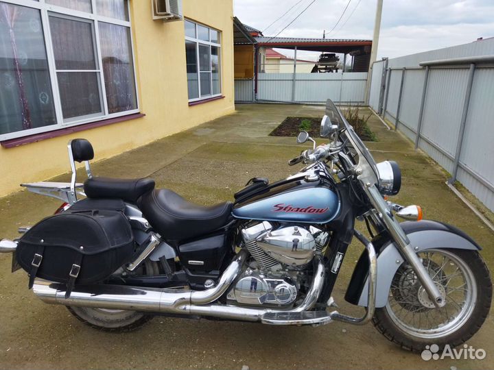 Honda Shadow vt 750