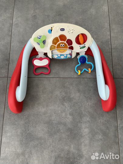 Игровой центр Chicco