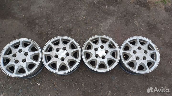 Комплект оригинального литья Toyota R14 5x114.3