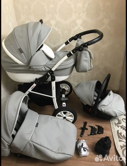 Продаётся Детская коляска mikado