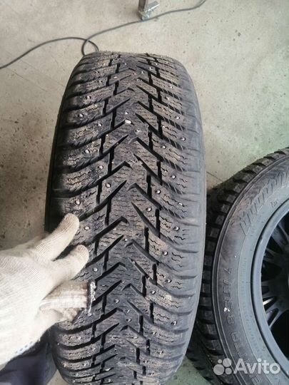 Nokian Tyres Hakkapeliitta 8 SUV 225/60 R18