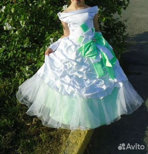Платье