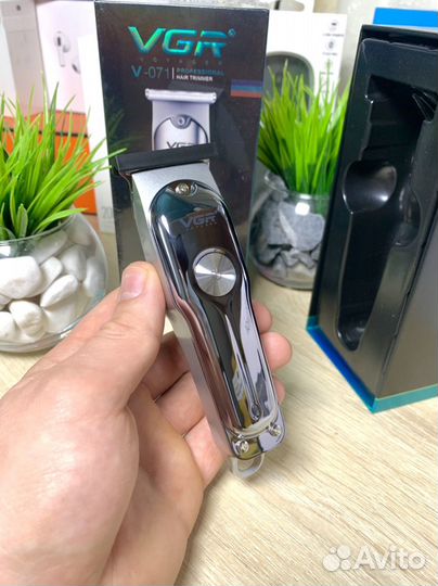 Триммер для бороды новый