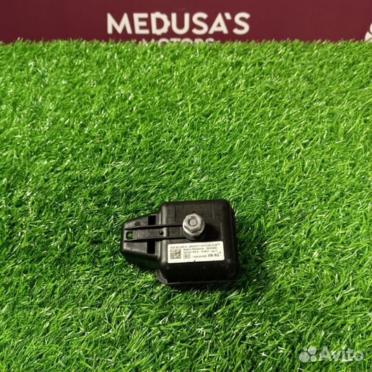 Сирена сигнализации Audi Q5 2.0 дизель 2021