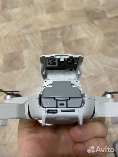 Квaдрокоптeр DJI мini 2