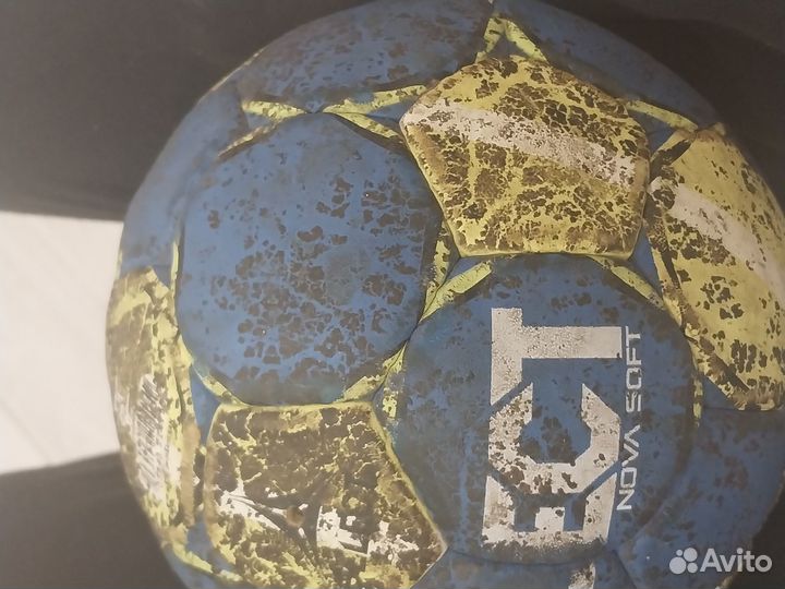 Гандбольный мяч