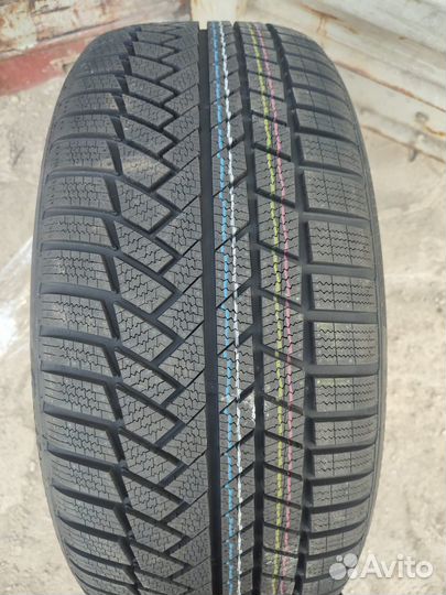Continental ContiWinterContact TS 850P SUV 265/40 R22