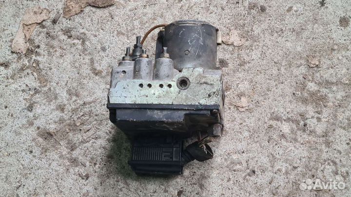 Блок ABS BMW. E39. 0265217000