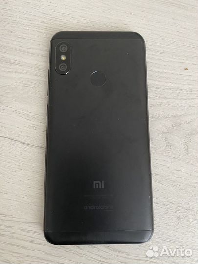Xiaomi Mi A2 Lite Android One, 3/32 ГБ