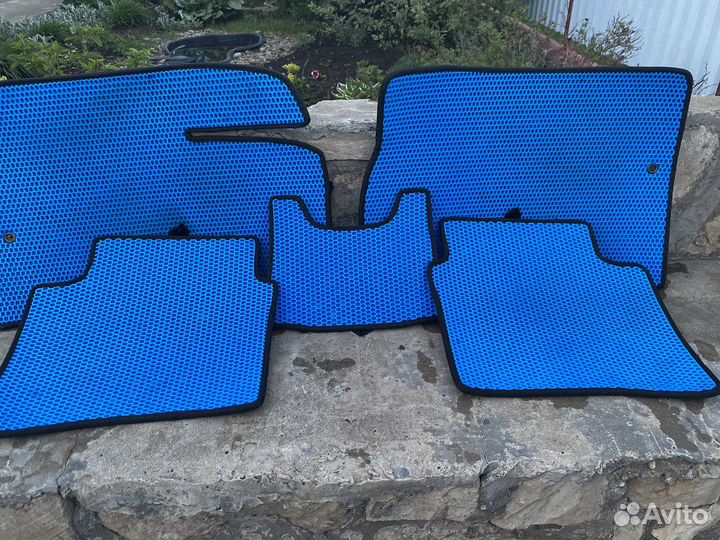 Универсальные Evo коврики на Solaris-Rio