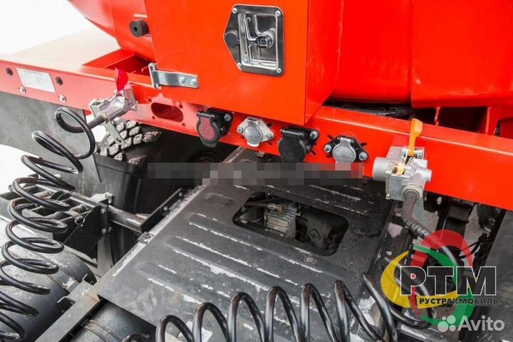 Полуприцеп бензовоз УралСпецТранс ППЦ 40-24Д-3 УСТ 9465, 2023