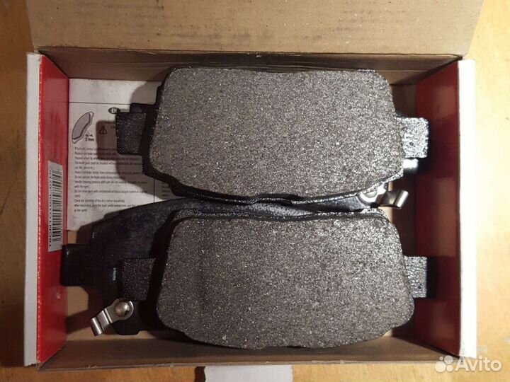 Тормозные колодки передние Ferodo FDB 1392