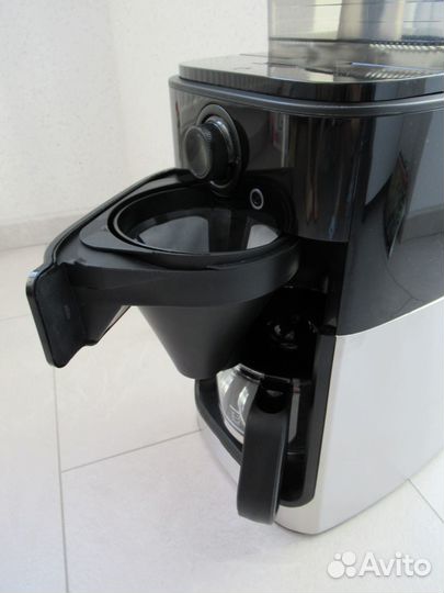 Кофемашина Philips HD7761 рабочее состояние