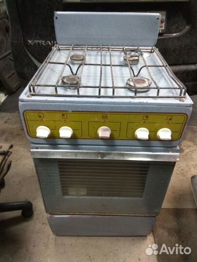 Газовая плита 4 конфорки