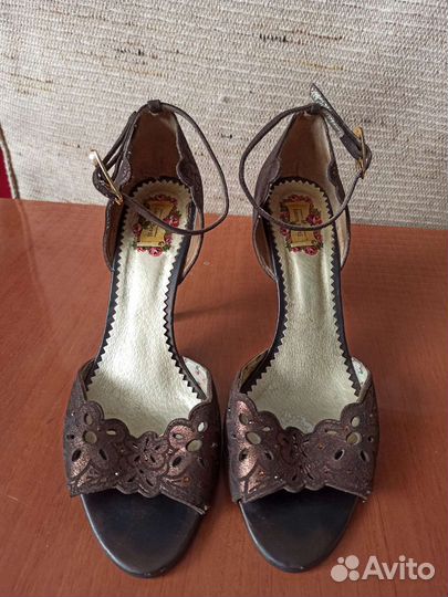 Босоножки женские 38 размер натуральная кожа