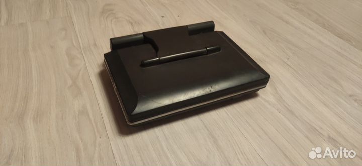 Портативный DVD плеер фирмы sony