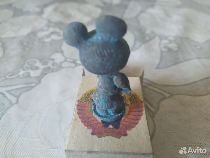 Статуэтка Олимпийский мишка