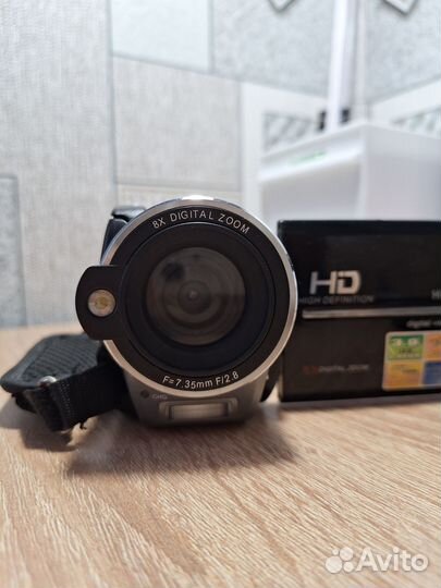 Видеокамера sony HDR-CX550E