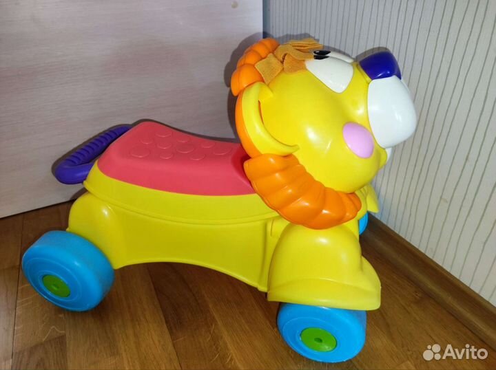 Каталка ходунки толокар Fisher Price лев