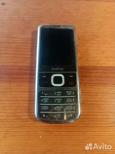 Телефон Nokia 6700 gold