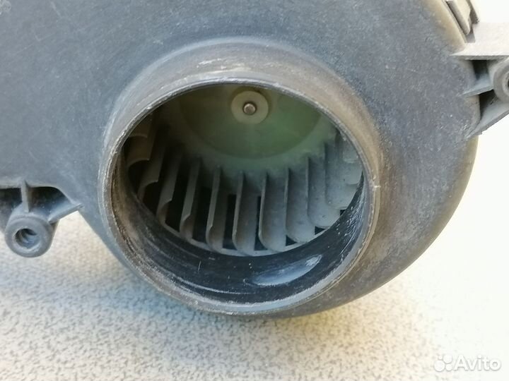 Вентилятор отсека блока управления Mercedes W210