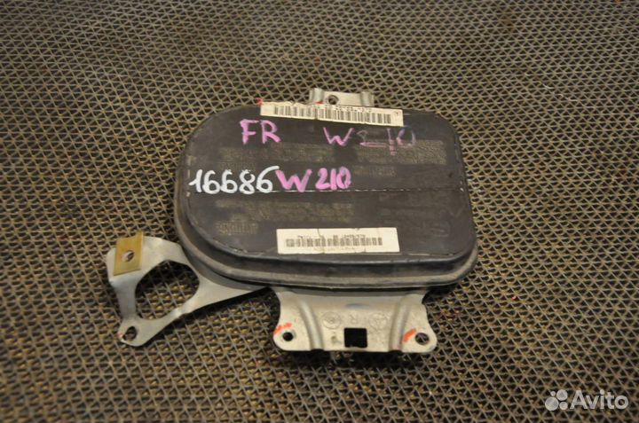 Подушка безопасности двери mercedes-benz E-class