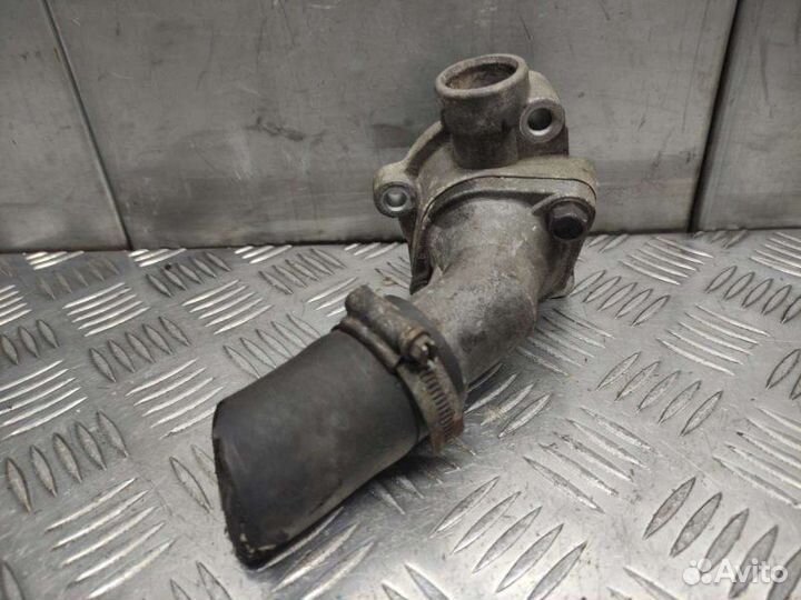 Корпус термостата Kia Sorento 1 джип 2.5 2006