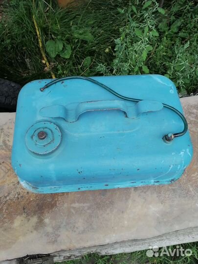 Бензобак на катер