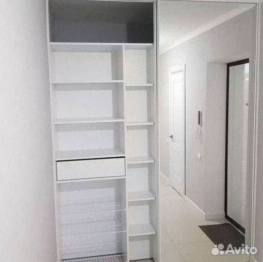 Шкаф с антресолью