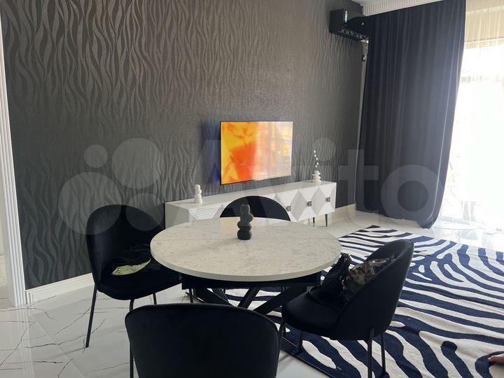 2-к. квартира, 55 м², 2/3 эт.