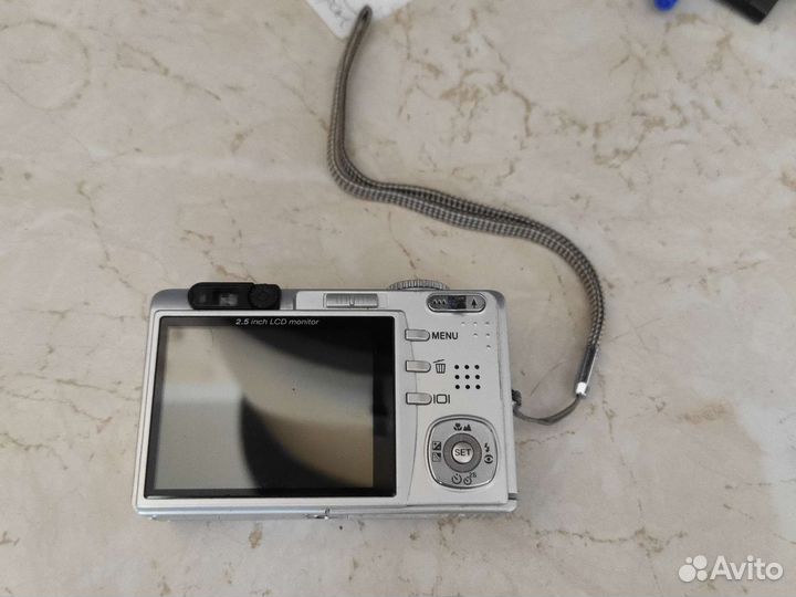 Цифровой фотоаппарат Rekam Presto SL8