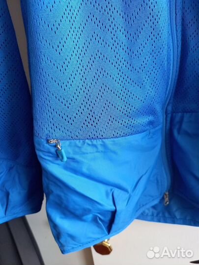 Ветровка nike run (S )