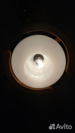 Светильник ссср. Дерево, молочное стекло