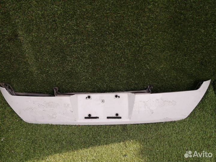 Накладка крышки багажника Bmw 7 Series E66 N62 4