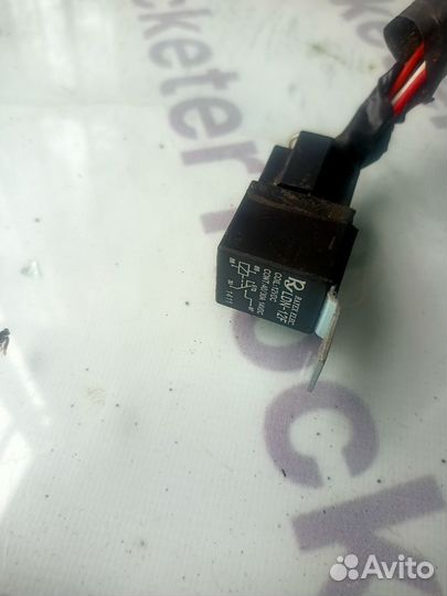 Реле 5 ти контактное VAG