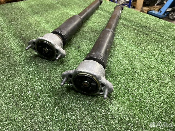 Амортизатор задний Мерседес w204