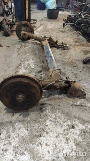 Задняя балка Volkswagen Passat B3 1.8 RP 1988-1993