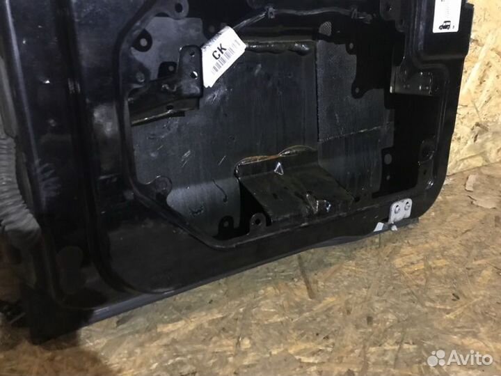 Дверь багажника правая Ford Transit Connect TC7